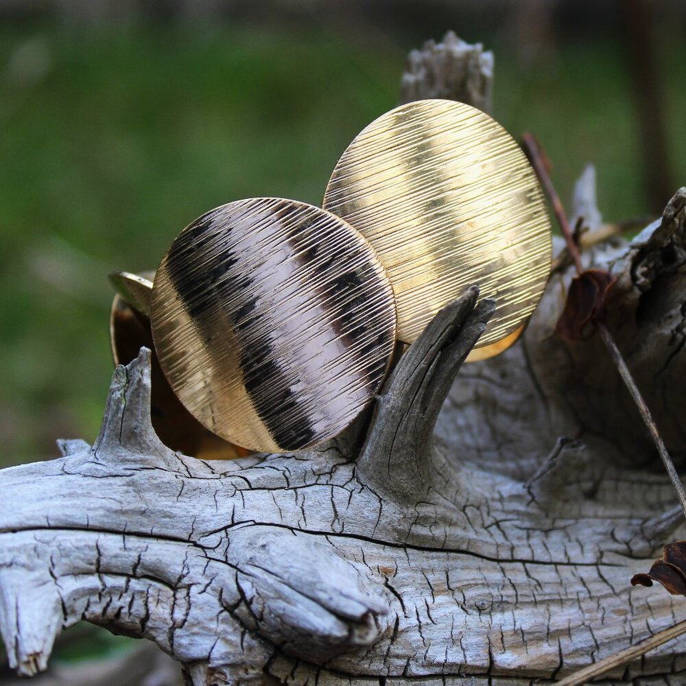 Vintage Gold Tone Disk Bracelet